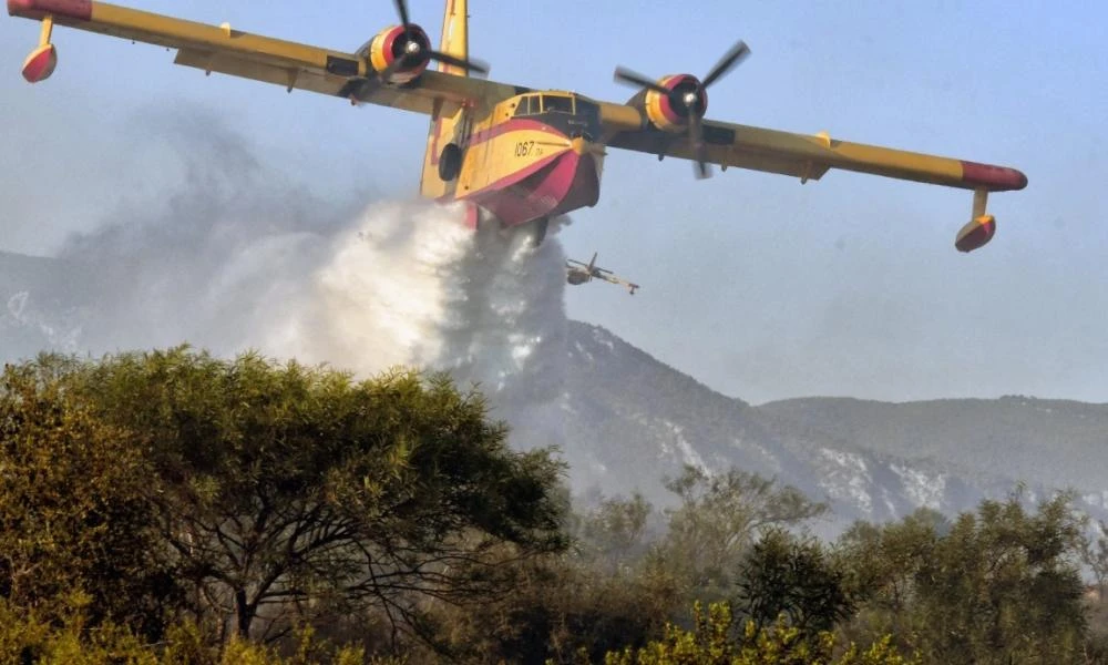 Χωρίς ενεργό μέτωπο η φωτιά στην Σιδηρούντα της Χίου